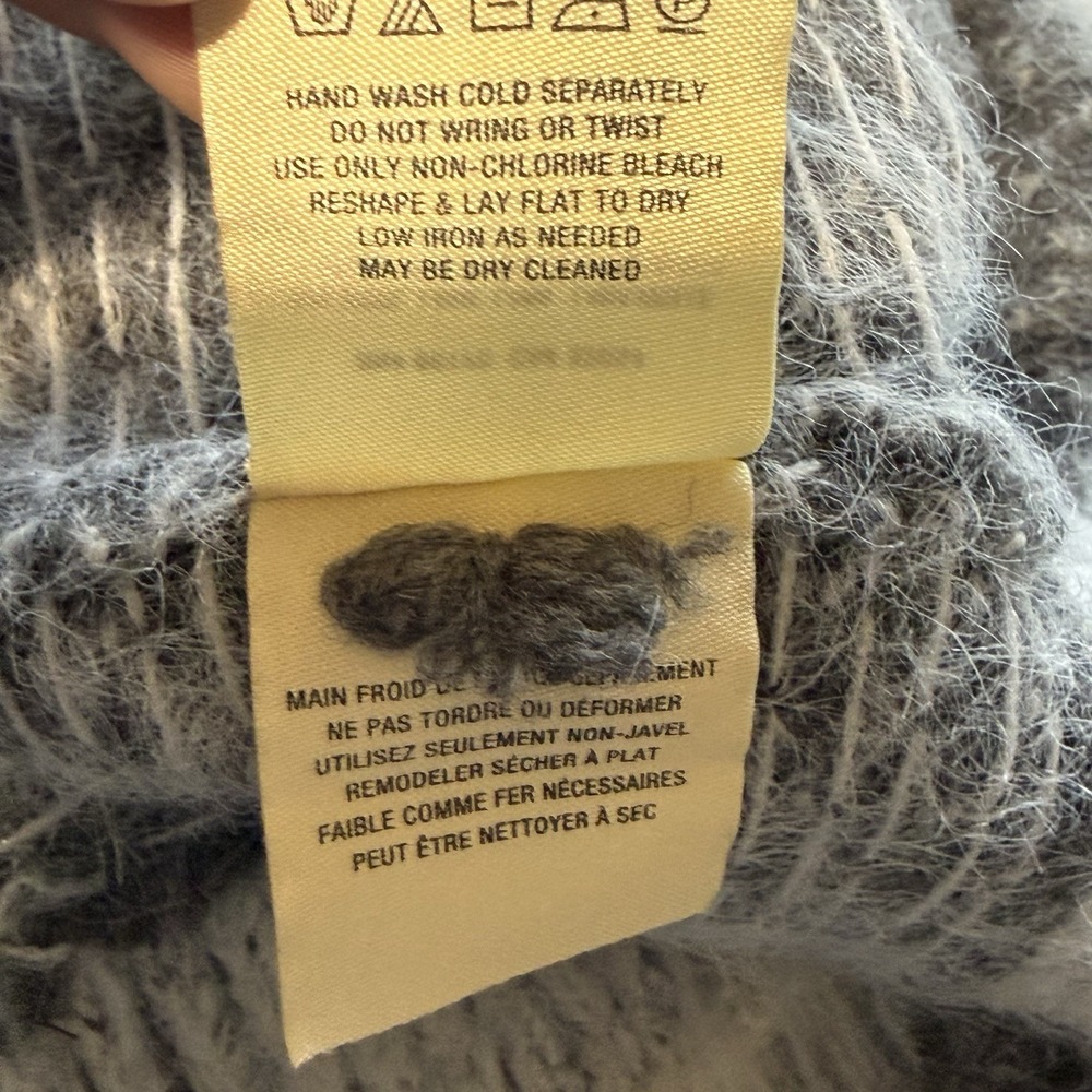 Sleeping On Snow Anthropologie Gray White Wool Blend Sweater‎ Women Medium Shirt - Picture 6 of 10